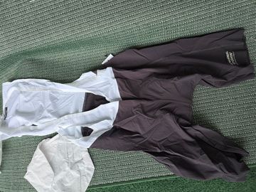 Tweedehands Pas Normal Studios Solitude Bibshorts 2025 bike — afbeelding 2 van 2