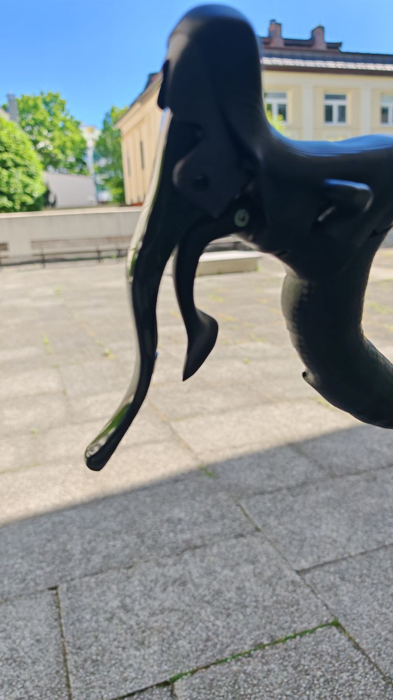 Used Campagnolo Record 12 speed bike — image 13 of 19