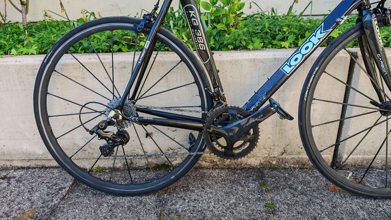 Used Campagnolo Record 12 speed bike — image 1 of 19