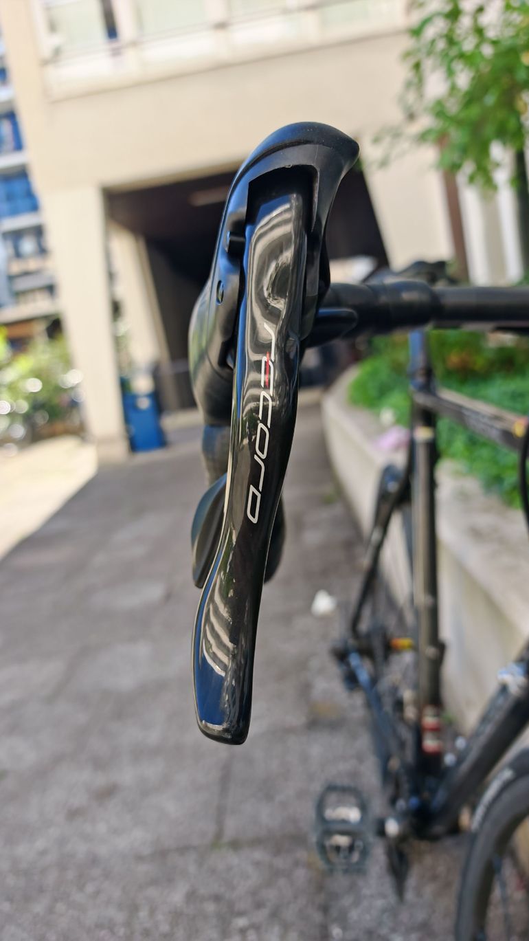 Used Campagnolo Record 12 speed bike — image 11 of 19