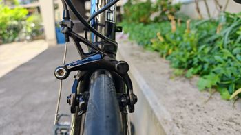 Used Campagnolo Record 12 speed bike — image 9 of 19