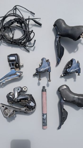 Used Shimano Ultegra R8000 Di2 Disc 2021 bike — image 2 of 4