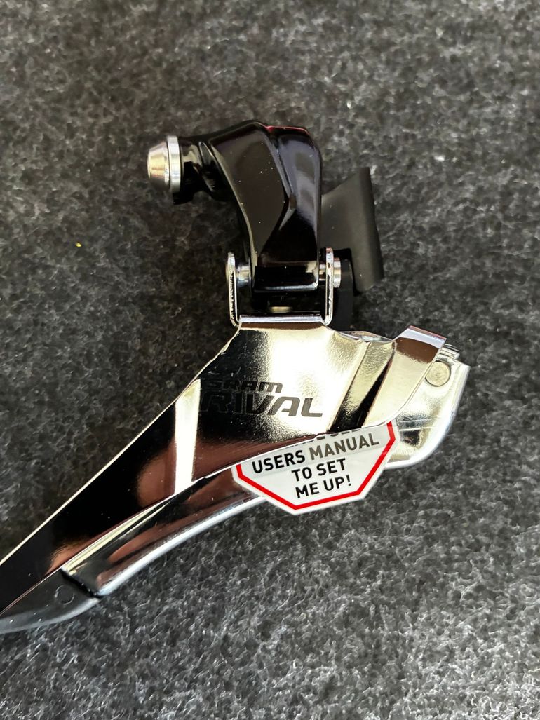 Used Sram Rival 22 Yaw Front Derailleur bike — image 1 of 5
