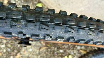 Used Bontrager Kovee Comp TLR Boost 29" bike — image 5 of 24