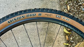 Used Bontrager Kovee Comp TLR Boost 29" bike — image 7 of 24