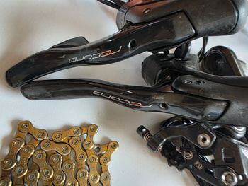 Used Campagnolo (Super) Record 12-speed Mechanical Disc Groupset bike — image 12 of 16