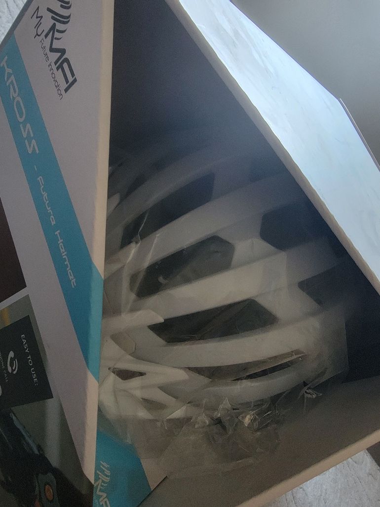 Used Kross Future Helmet bike — image 1 of 2