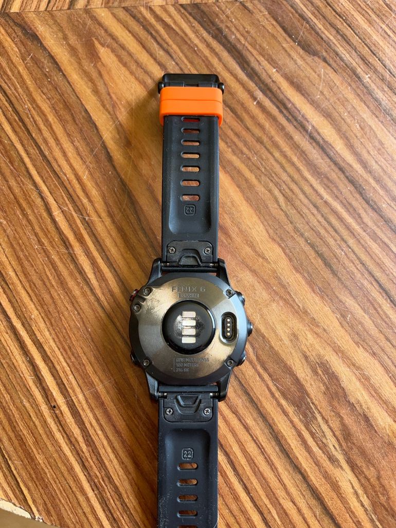 Used Garmin Fenix 6 Pro Sapphire 2019 bike — image 2 of 3