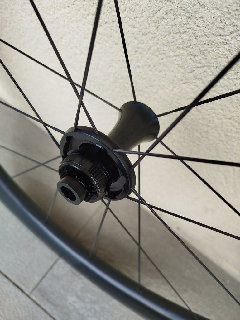 Used Roval CLX 2 Wheelset bike — image 4 of 4