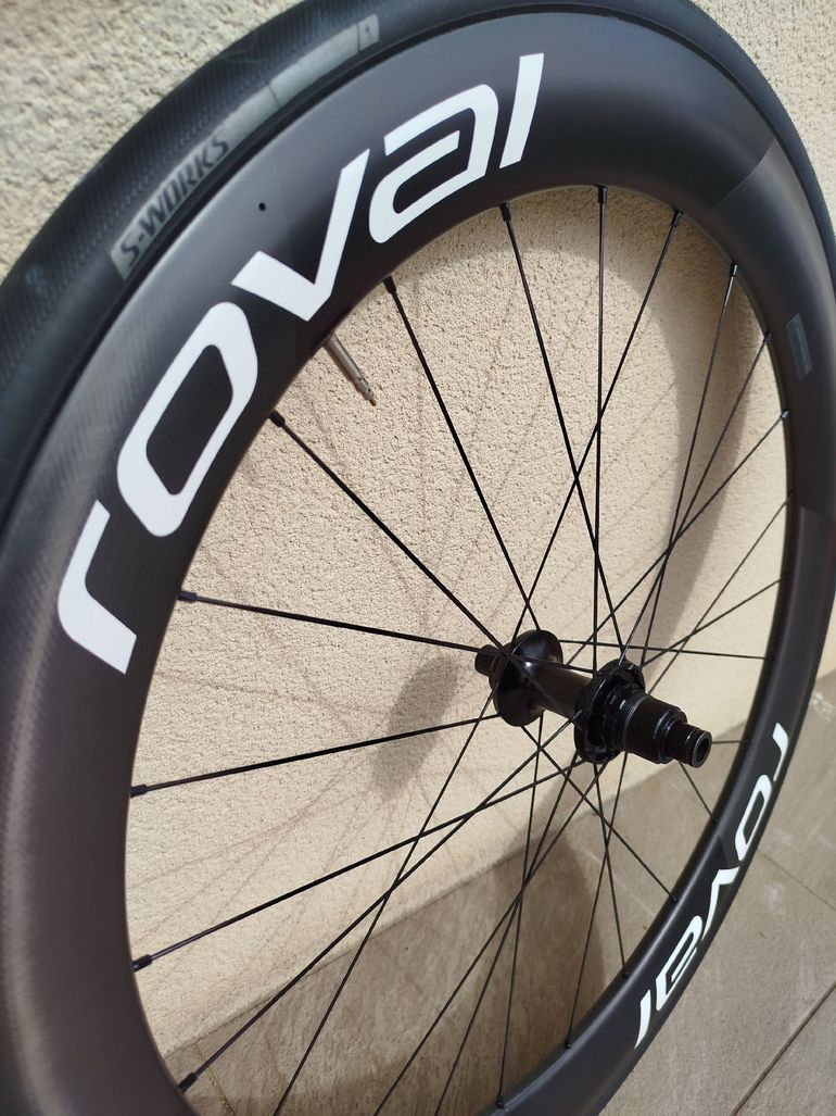 Used Roval CLX 2 Wheelset bike — image 2 of 4
