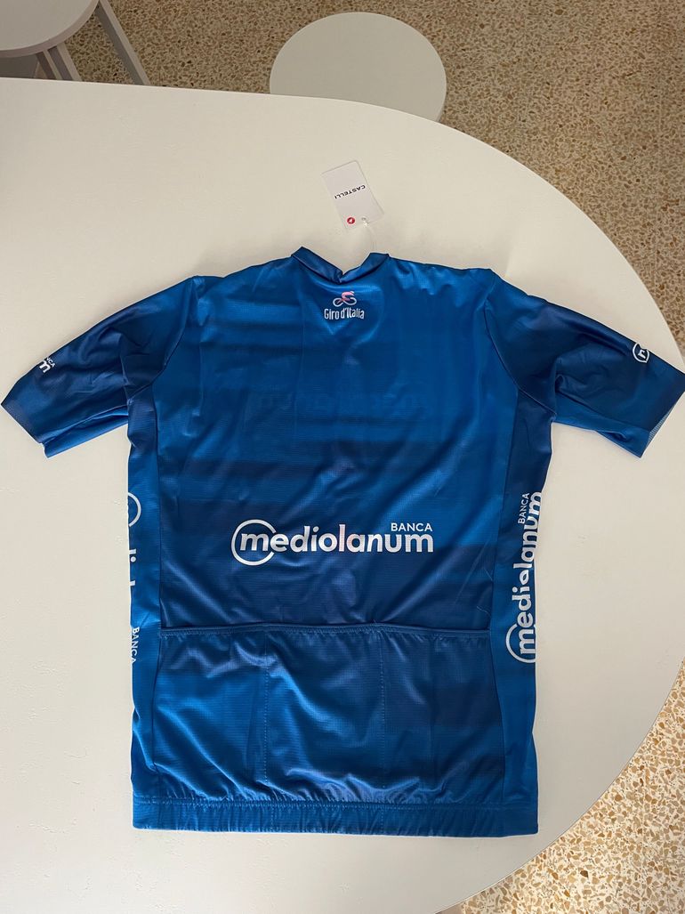 Used Castelli Maglia Giro d’ Italia 2026 bike — image 2 of 11