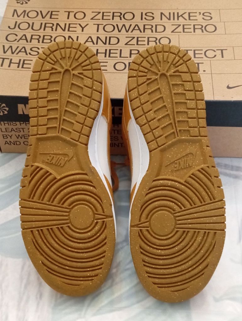 Used Nike Dunk Low Shoes 2023 bike — image 4 of 4