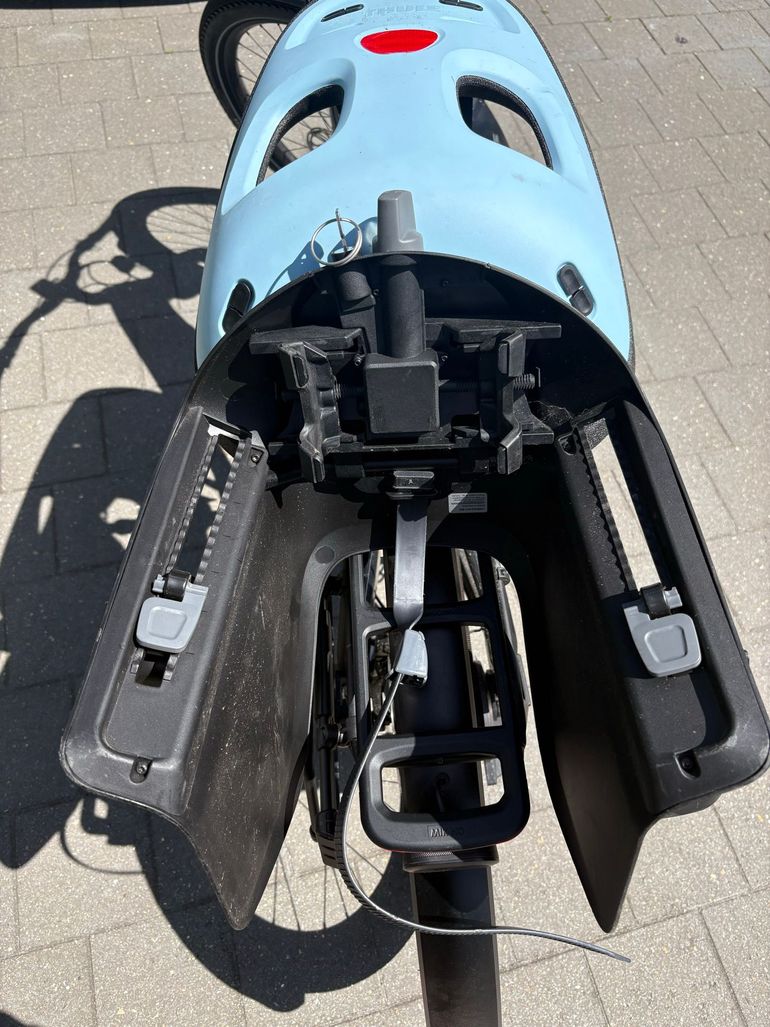 Used Thule Yepp Nexxt 2 Maxi 2025 bike — image 5 of 5