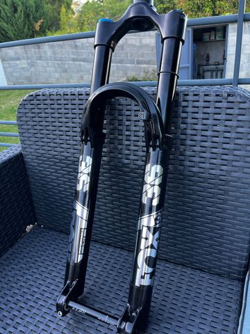 Fox 36 Elite Grip2 Fork 2024 bike usato — immagine 2 di 5