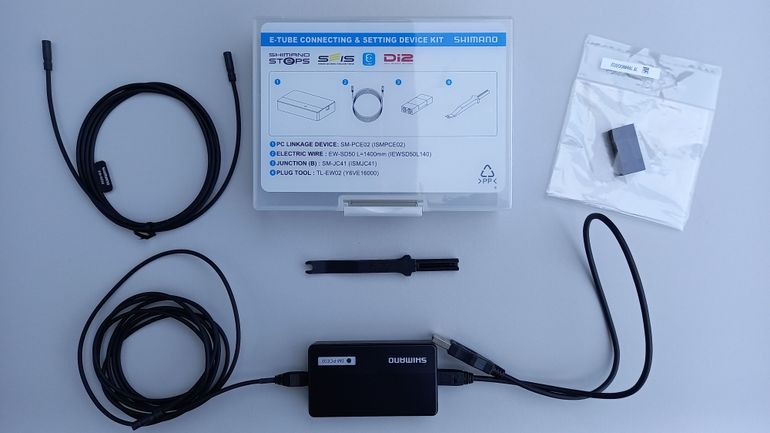 Used Shimano SM-PCE02 Diagnostic Tool bike — image 2 of 2