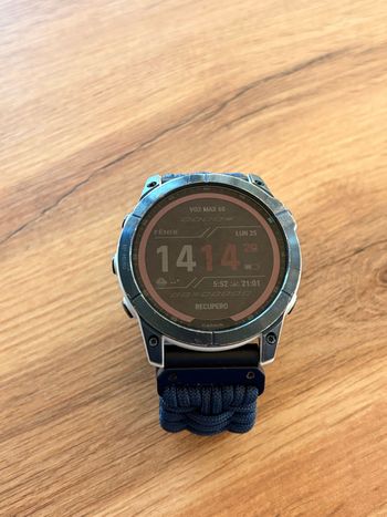 Used Garmin Fenix 7 Sapphire Solar bike — image 4 of 7