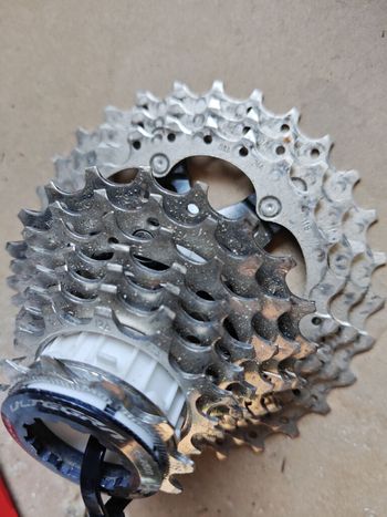 Used Shimano Ultegra 11s Cassette 11-30 bike — image 2 of 2