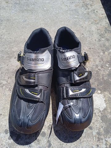Käytetty Shimano RT 82 Cycling Shoes