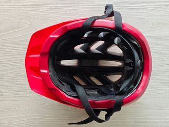 Used Giro Casco MTB / ciclismo rosso taglia S 51-55 cm bike — image 5 of 9