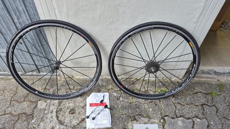 Gebrauchtes Fulcrum Racing Zero C17 Wheelset 2017 bike — Bild 1 von 2