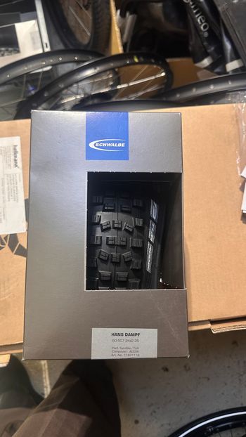 Used Schwalbe Hans Dampf 24'' Tubeless Ready Souple Addix Performance E-Bike E-25 bike — image 2 of 3