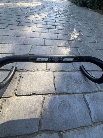 Used Fsa Vélo De Route Handlebar bike — image 3 of 5
