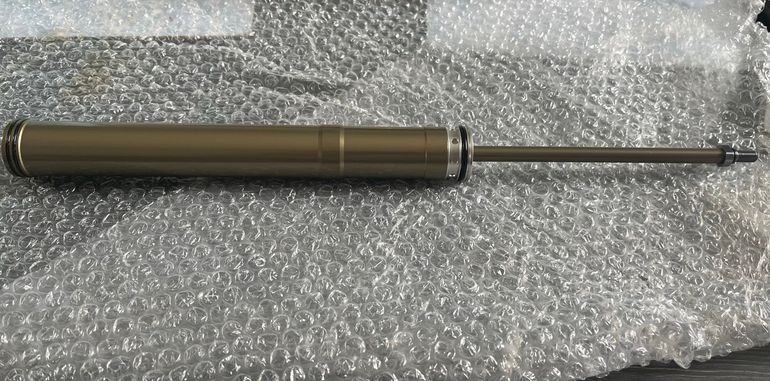 Used Fox 38 Airspring Fork 2022 bike — image 3 of 4