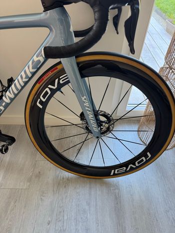 Used Roval Rapide Sprint CLX 700c 2025 bike — image 2 of 2