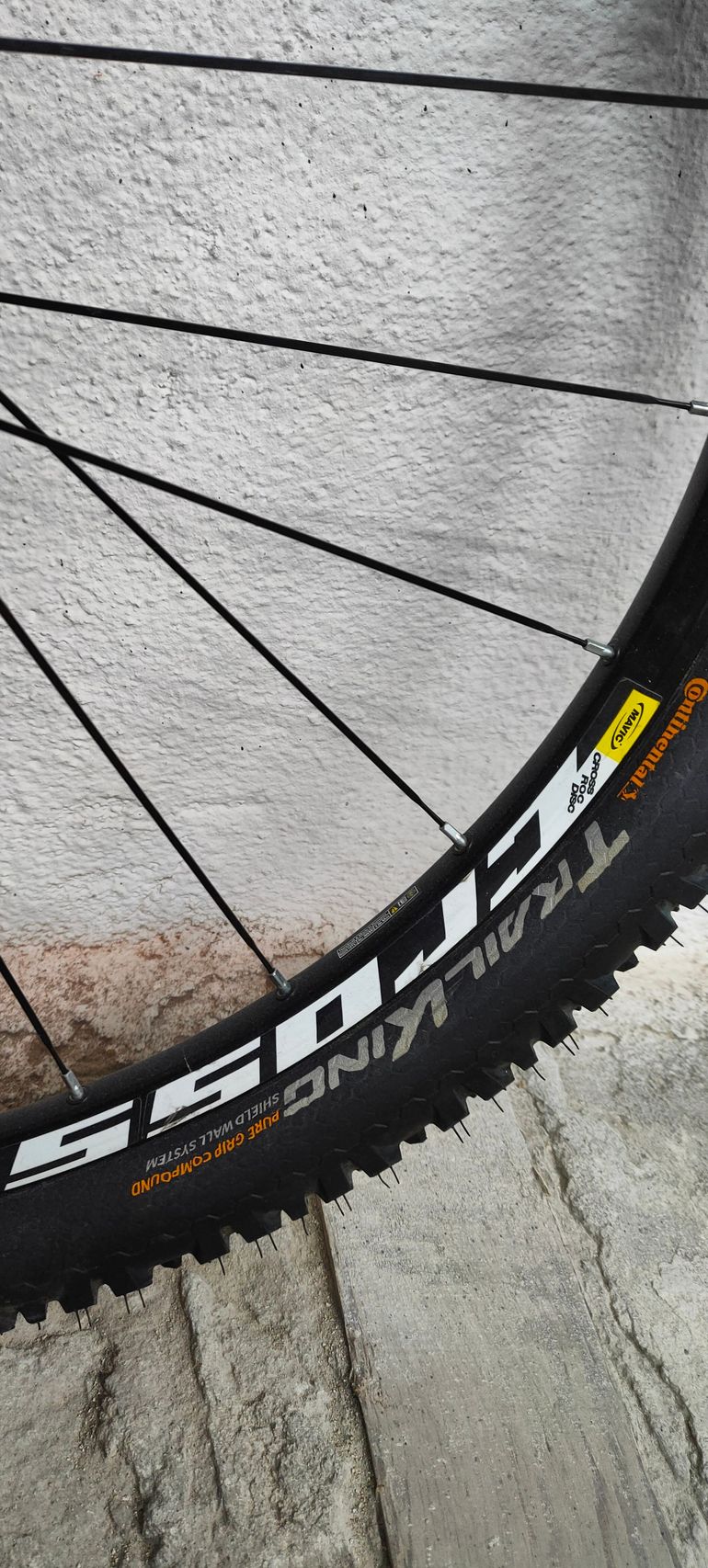 Used Mavic Crossroc WTS 29" Tubeless Ready 2018 bike — image 2 of 6