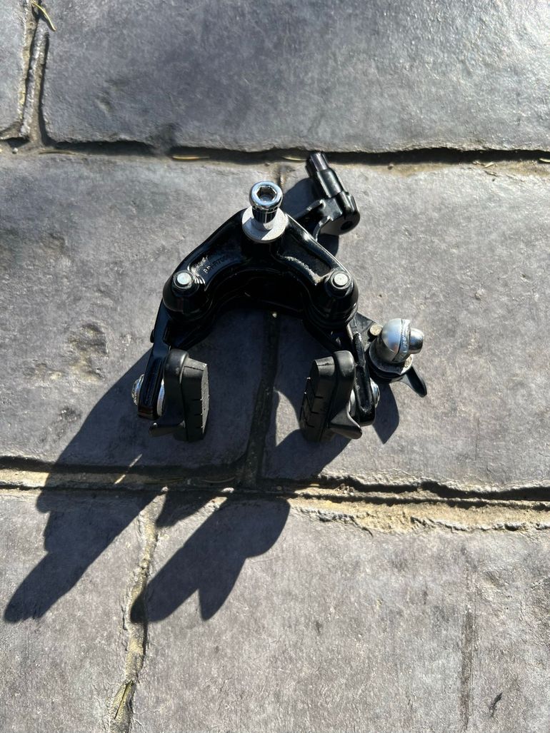 Used Shimano 105 Rim Brake Caliper bike — image 4 of 8