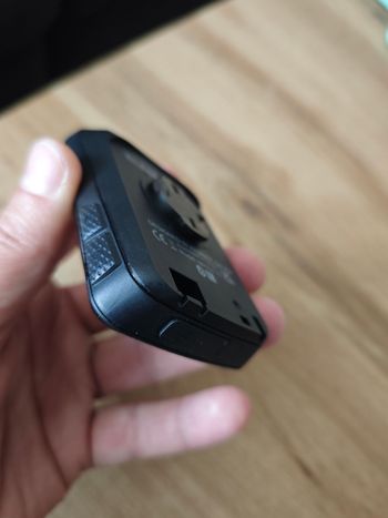 Used Wahoo ELEMNT ROAM v2 GPS Bike Computer 2023 bike — image 4 of 6