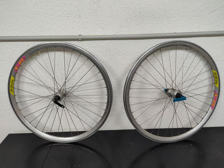 Used Rigida Cerchi DP22 26" with 36-Spoke MTB Quick Release Hubs bike — image 1 of 8