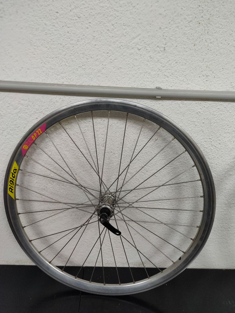 Used Rigida Cerchi DP22 26" with 36-Spoke MTB Quick Release Hubs bike — image 3 of 8