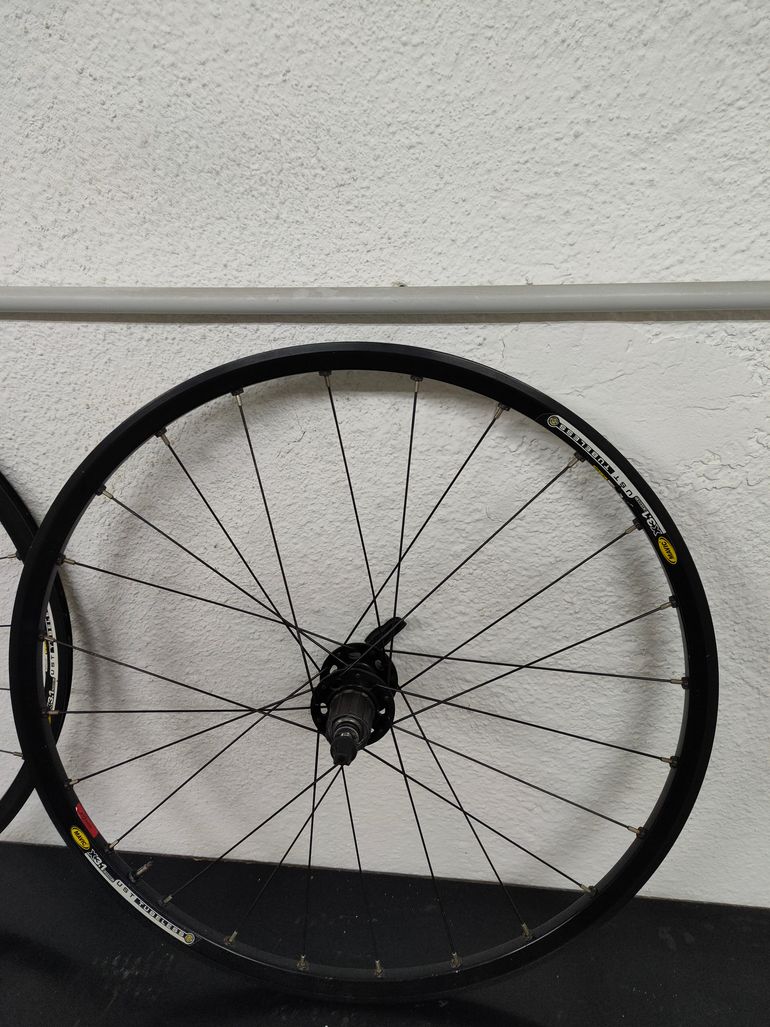 Used Mavic X3.1 Disk UST Tubeless 26" Wheelset with DT Swiss Hubs bike — image 5 of 8