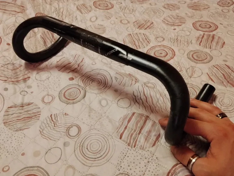 Used Fsa K-Force Compact Handlebar 400mm ø 31.8mm bike — image 1 of 12