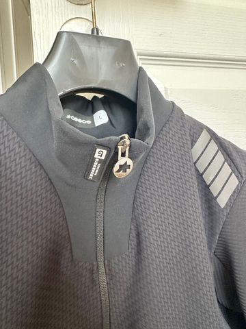 Gebrauchtes Assos Ultraz Winter Jacket S11 2025 bike — Bild 2 von 5