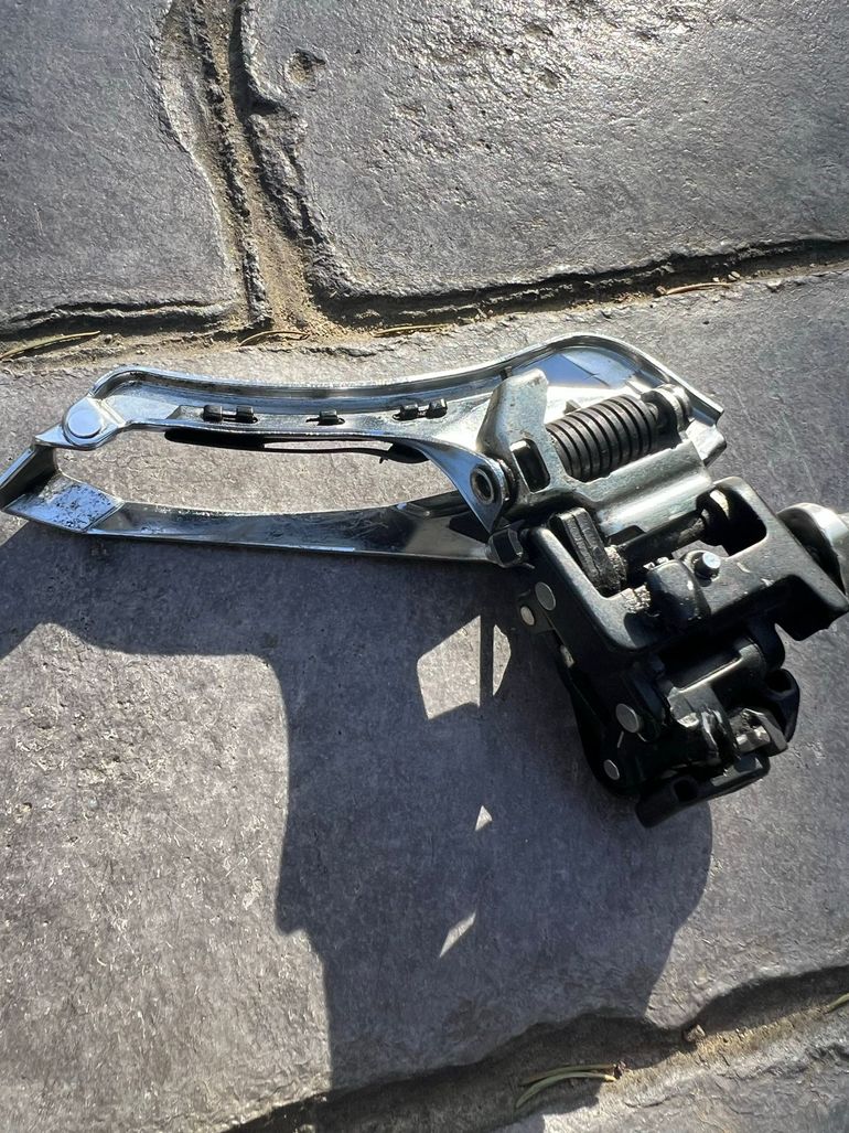 Used Shimano 105 Front Derailleur bike — image 3 of 4