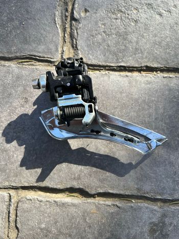 Used Shimano 105 Front Derailleur bike — image 2 of 4