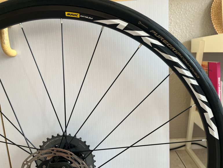 Used Mavic Aksium bike — image 6 of 6