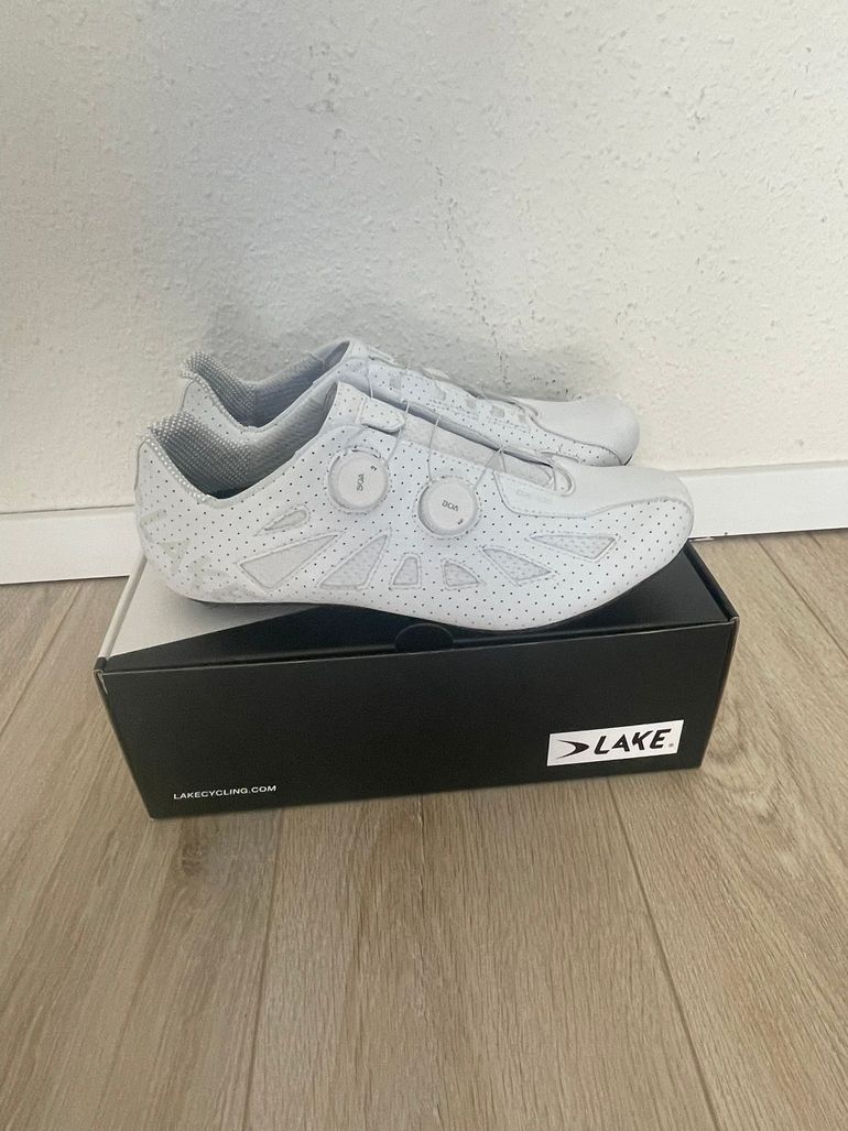 Used Lake CX 302 Rennradschuhe Größe 45,5 2026 bike — image 1 of 8