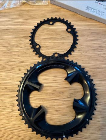Used Shimano Ultegra FC-R8100 52-36 2026 bike