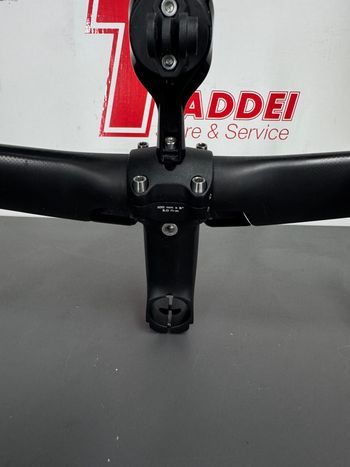 Used Roval Manubrio Rapide 40 c/c + Attacco S-Works 100mm 2024 bike — image 3 of 12