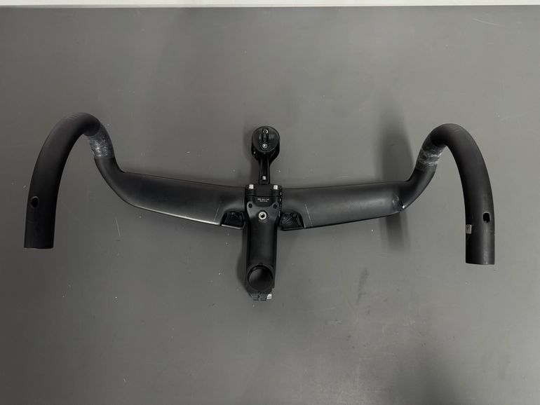 Used Roval Manubrio Rapide 40 c/c + Attacco S-Works 100mm 2024 bike — image 7 of 12