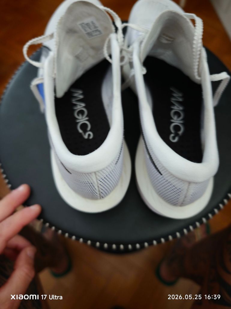 Used Asics Magic Speed 5 Size 43.5 2026 bike — image 5 of 6