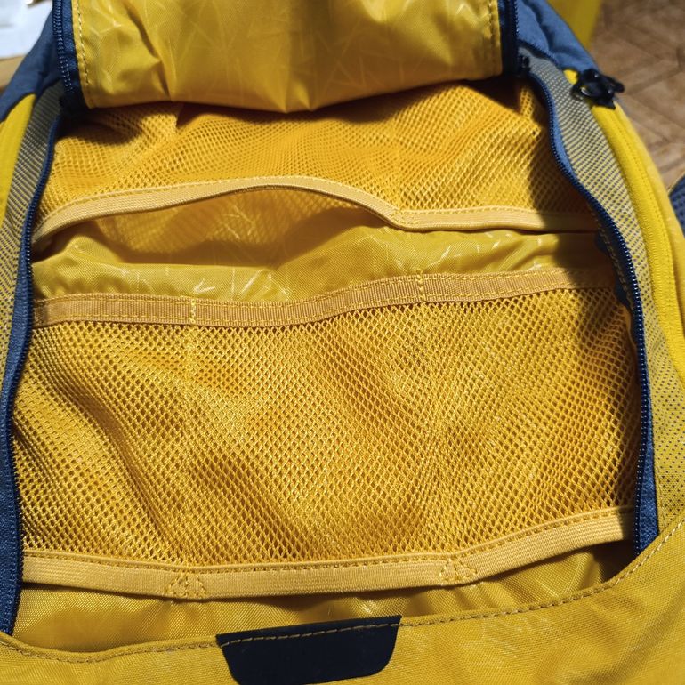 Used EVOC TRAIL PRO 10L Backpack bike — image 11 of 28
