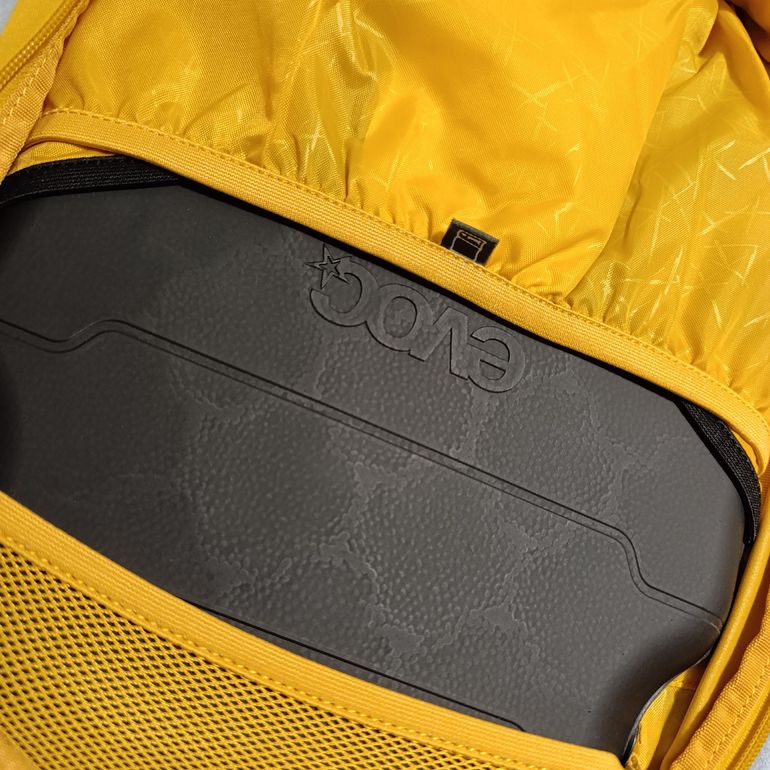 Used EVOC TRAIL PRO 10L Backpack bike — image 21 of 28