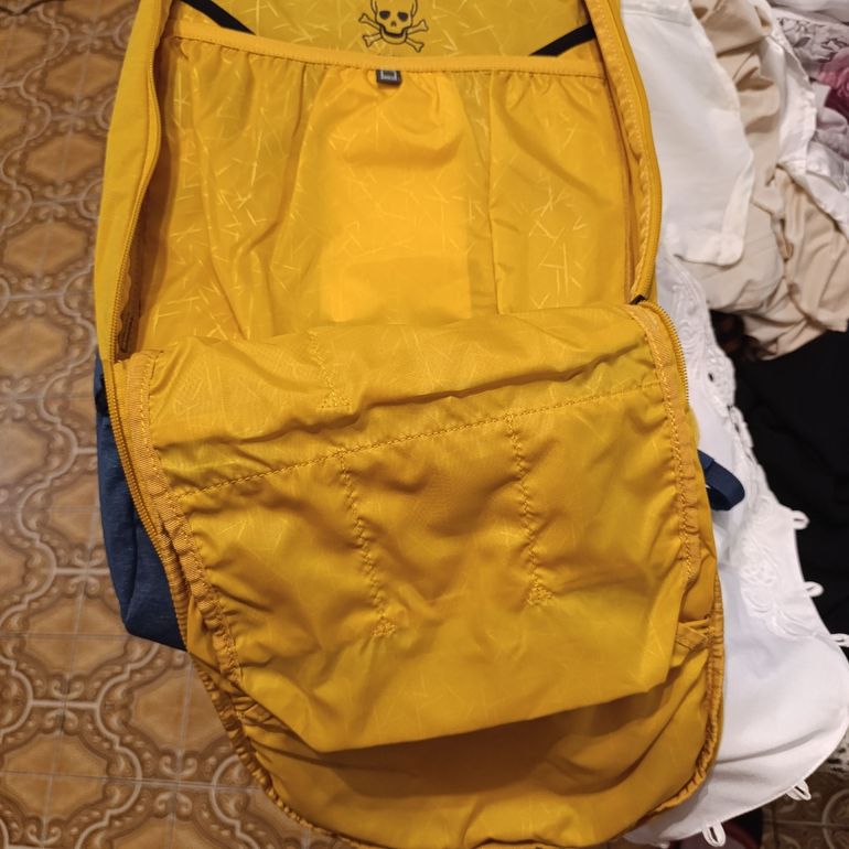 Used EVOC TRAIL PRO 10L Backpack bike — image 8 of 28
