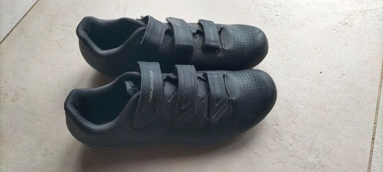 Used Nakamura Chaussures Route pointure 41 bike — image 1 of 3