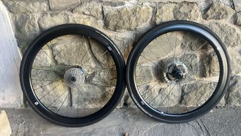 Used Giant RUOTE 2024 bike — image 2 of 5