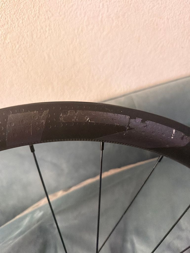 Used Zipp 303 Firecrest Tubeless Disc-brake Wheelset 2023 bike — image 9 of 10